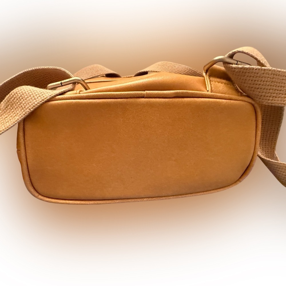 Esprit Vintage Mini Backpack Purse - Tan Vegan Leather - Picture 4 of 13